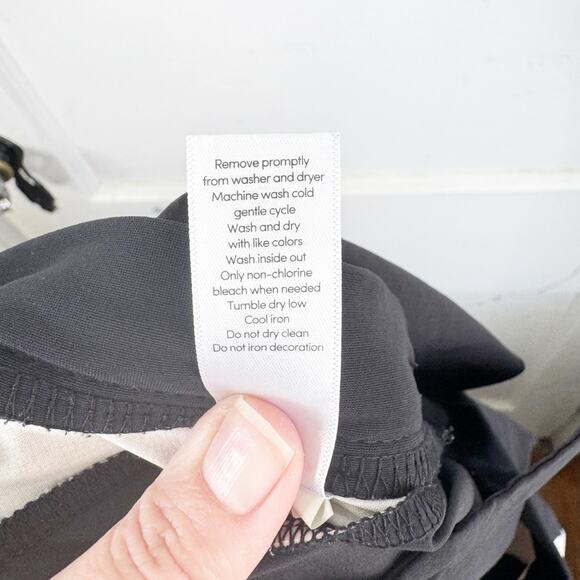 Athleta Luxe Gramercy Track Trouser Black Snap Button Legs White Stripe Size 8 - Picture 12 of 13